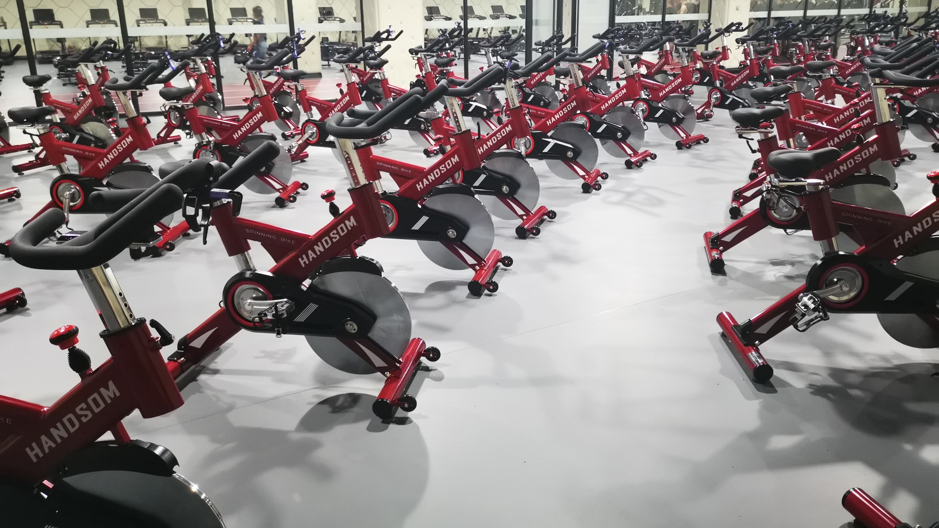 采購(gòu)健身器材去哪里買(mǎi)？