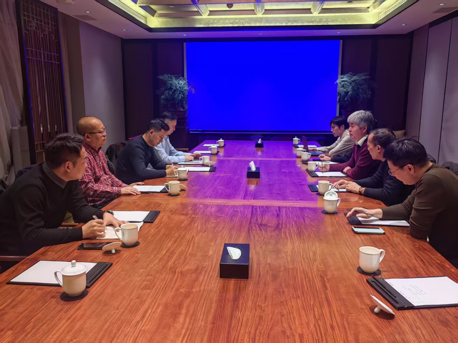 我司與中國(guó)保利集團(tuán)、廣元市經(jīng)濟(jì)開(kāi)發(fā)區(qū)就共同攜手深入踐行“一帶一路”國(guó)家戰(zhàn)略合作進(jìn)行洽談